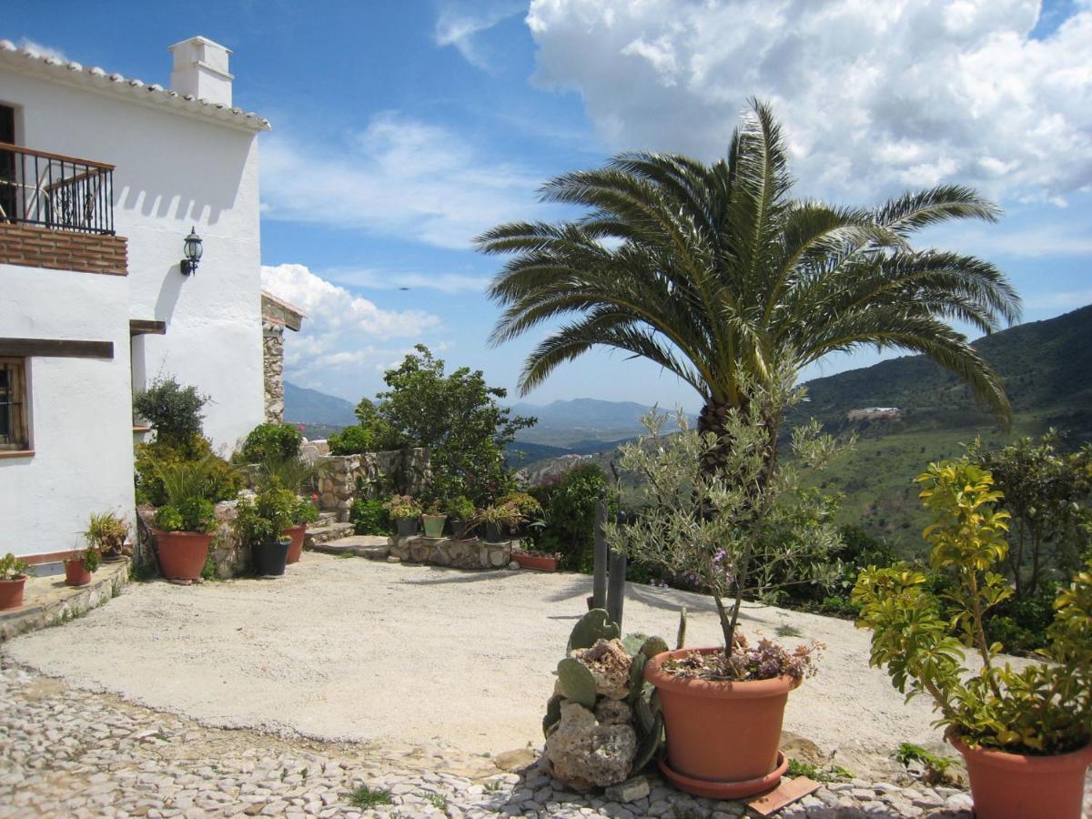 Belvilla By Oyo Cortijo Las Monjas Periana Εξωτερικό φωτογραφία